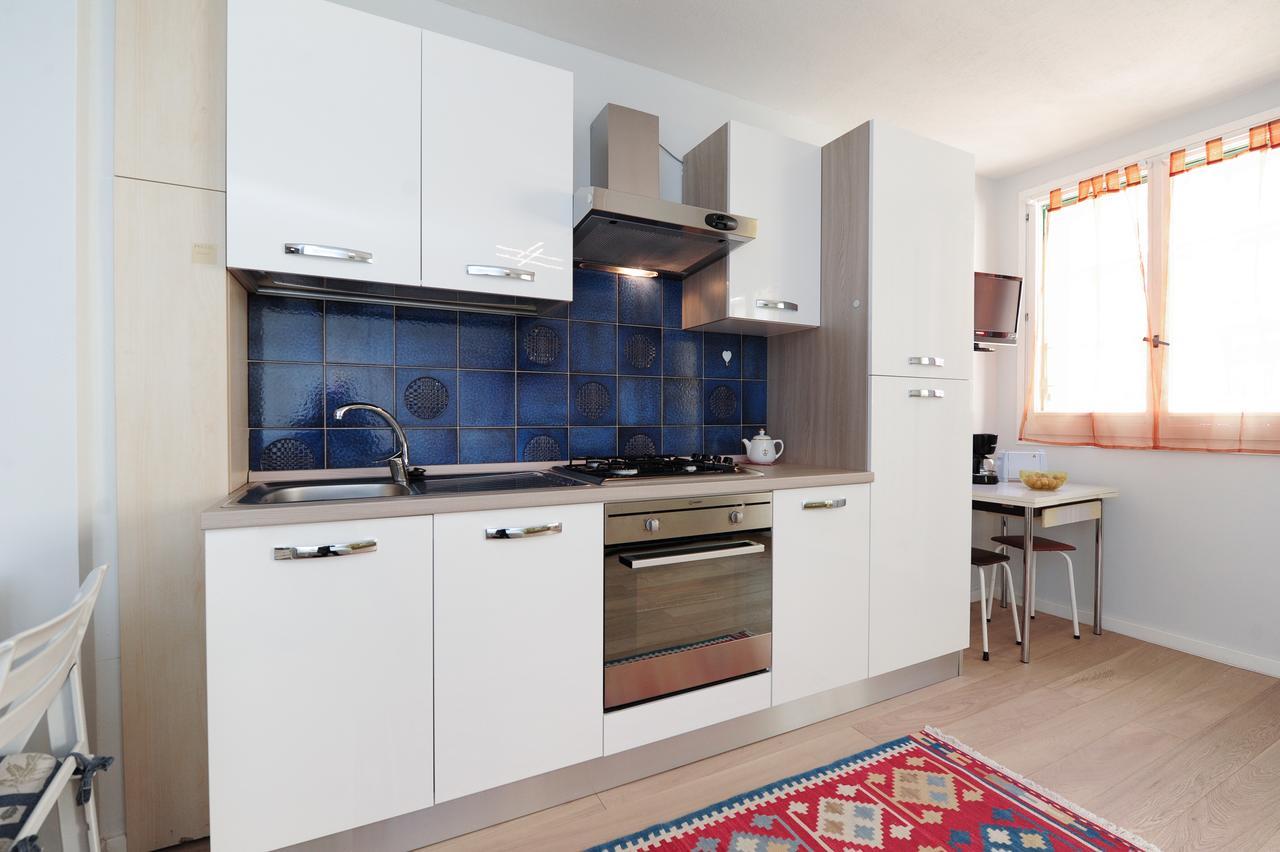 Blue Lagon Five Stars Holiday House Niza Exterior foto