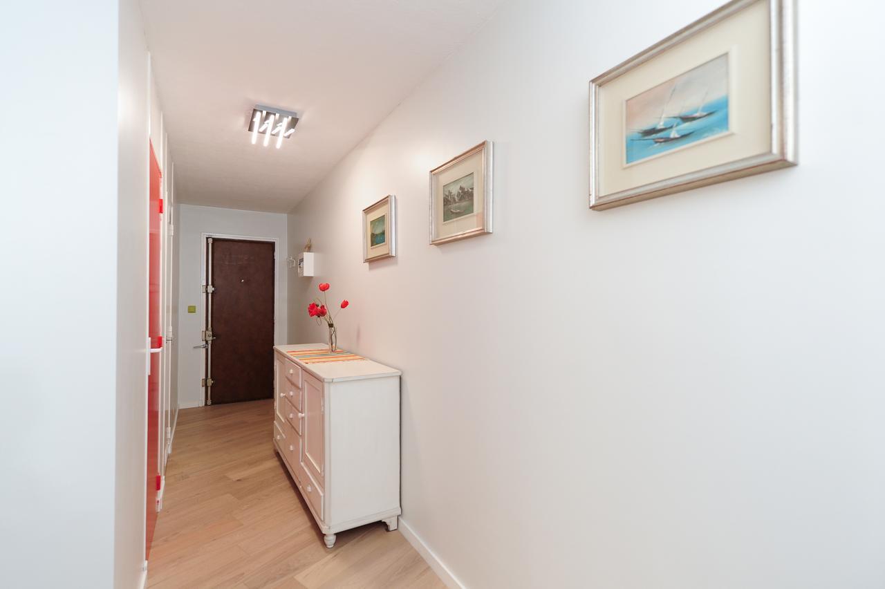 Blue Lagon Five Stars Holiday House Niza Exterior foto
